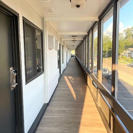 Downtown Inn Рочестър Екстериор снимка