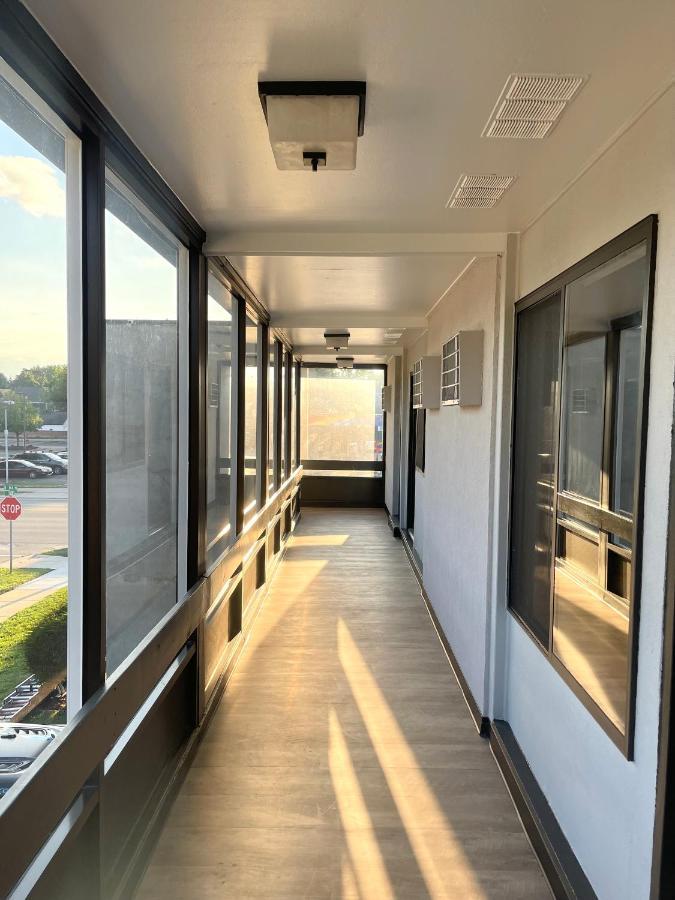 Downtown Inn Рочестър Екстериор снимка